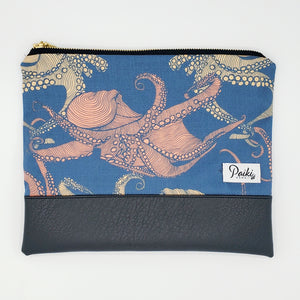 He'e Blue Clutch